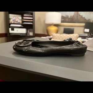Tory Burch Logo Ballet Flats solid black. Used no box see pictures for wear.